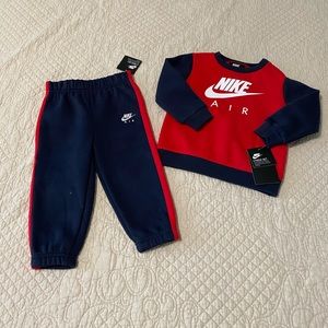 ♦️NWT 24 MONTHS NIKE SET
